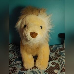 Cuddle Wit Lion stuffed animal
